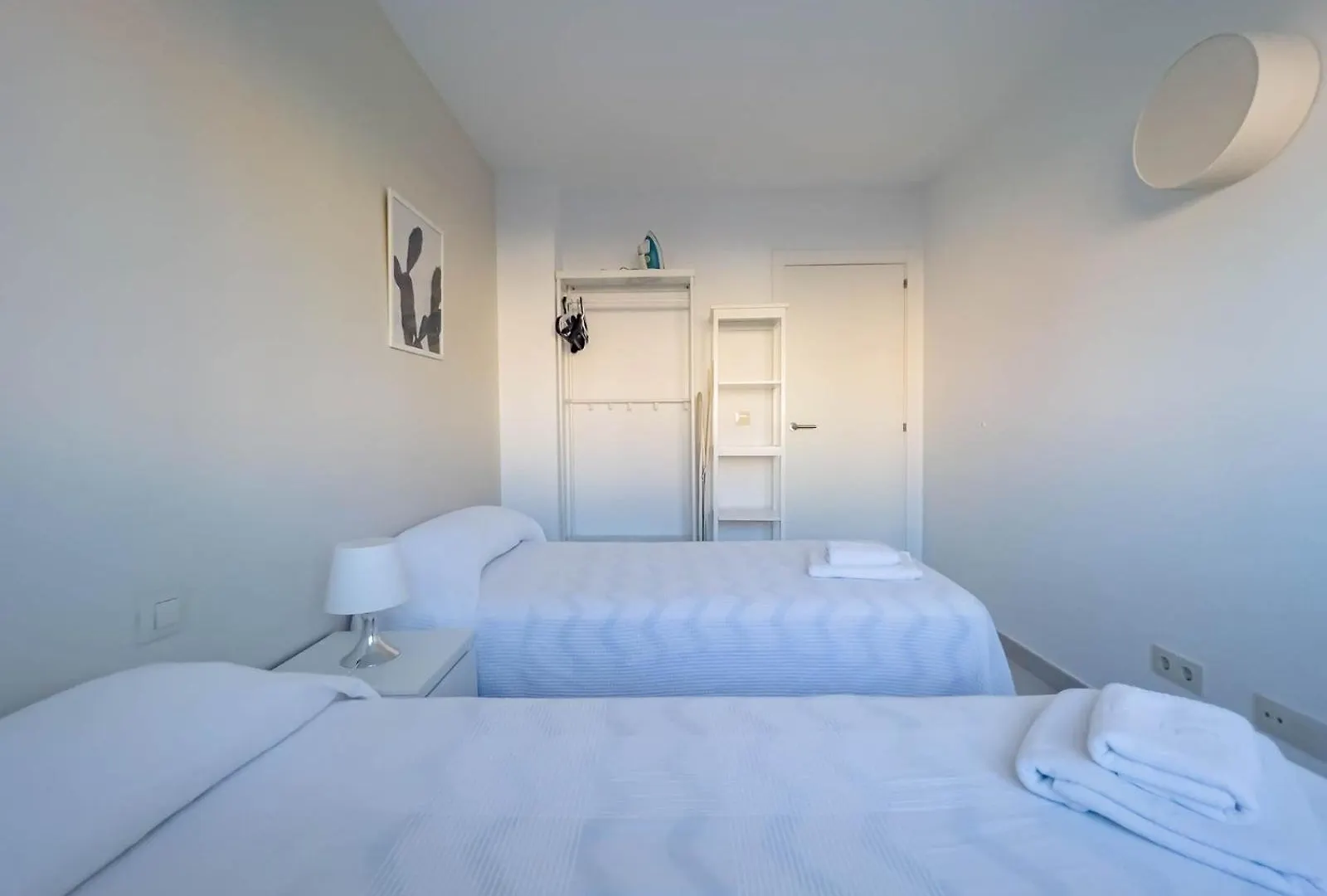 Atlantico Sol Apartamentos Frente Al Mar Zahara de los Atunes 0*,  Spain